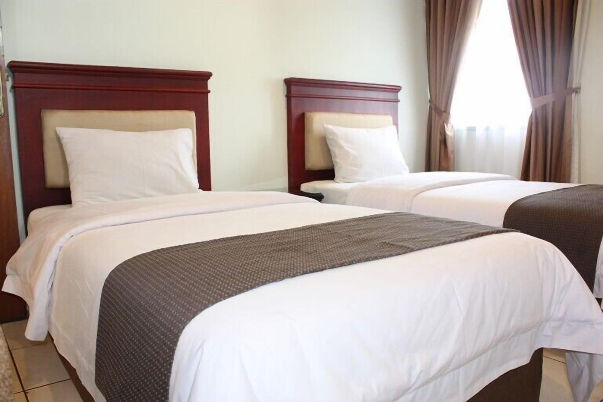 Travellers Suites Apartamentos con servicio Medan Exterior foto